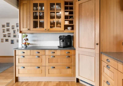 How to Choose the Best White Oak Cabinets for Your Kitchen